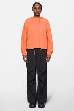 String W Jacket